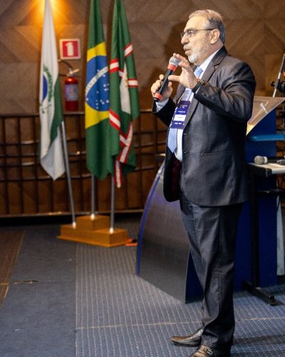 Dr. Moisés4